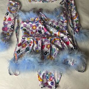 Babydoll Colorful Patterned Bodysuit with Blue Fur Trim